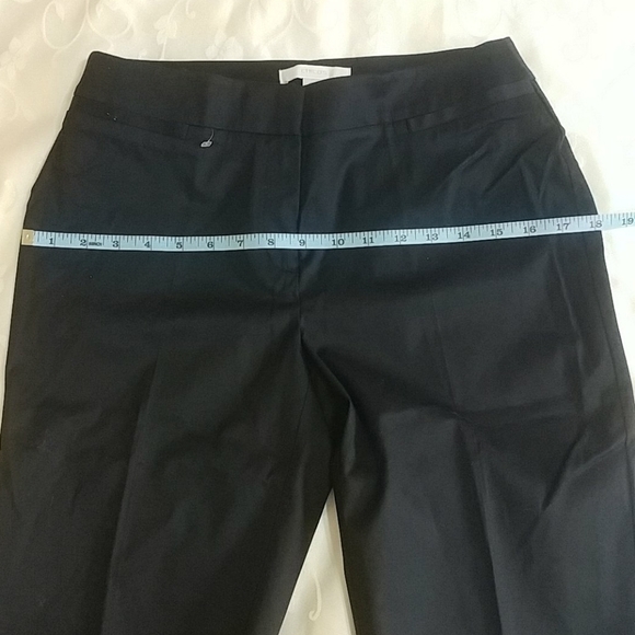 Chico's Black Short| Size 00 Or XS - Picture 6 of 7